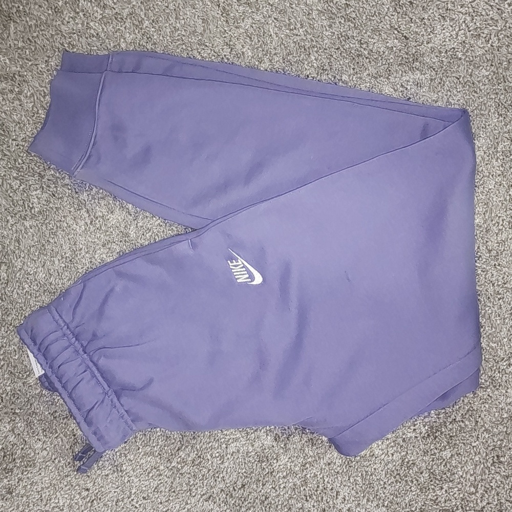 NWT ~Nike~ Women's Sportswear Club Fleece Midrise Joggers